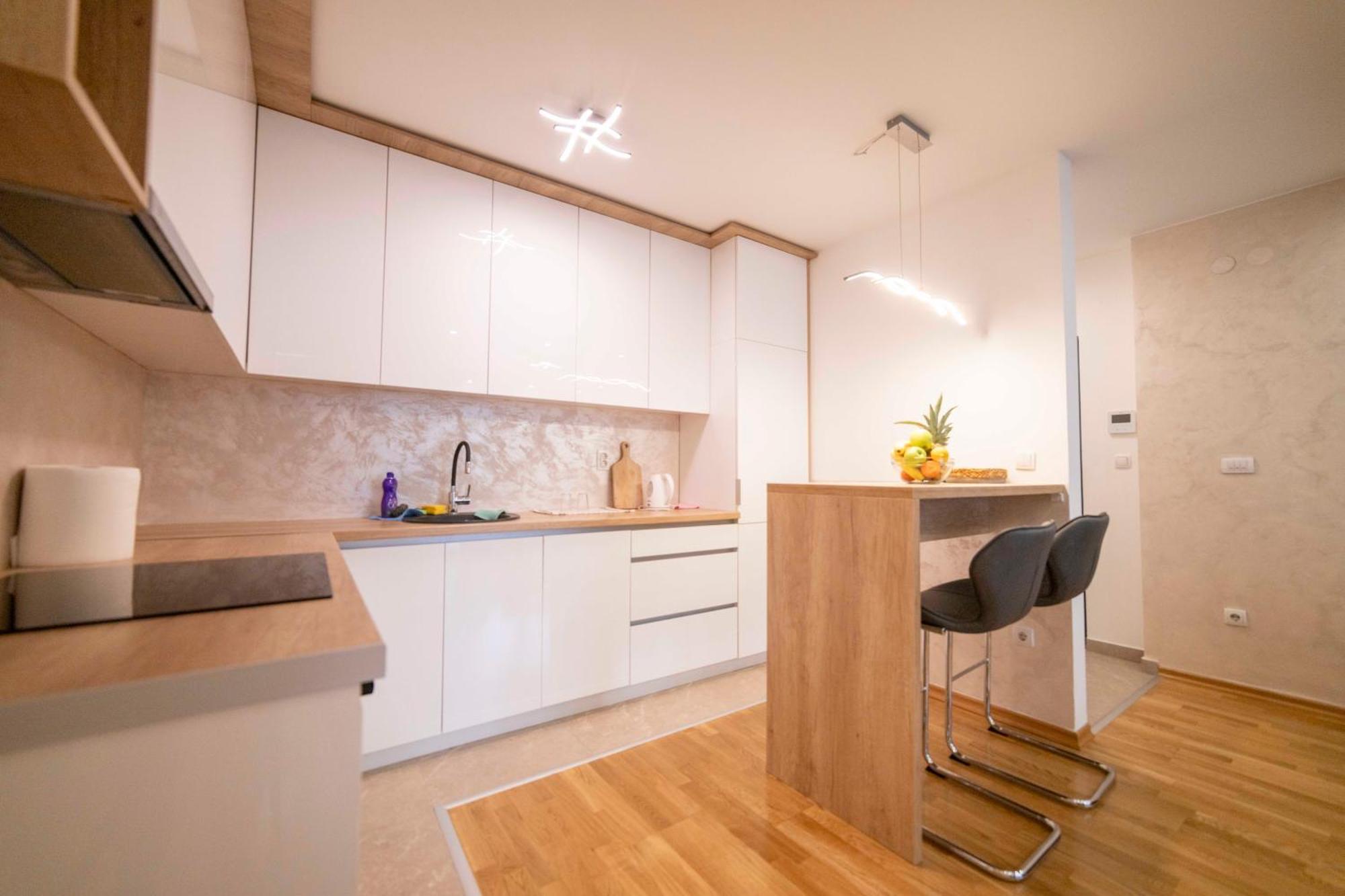 Apartment 5 Star Lukavica 外观 照片