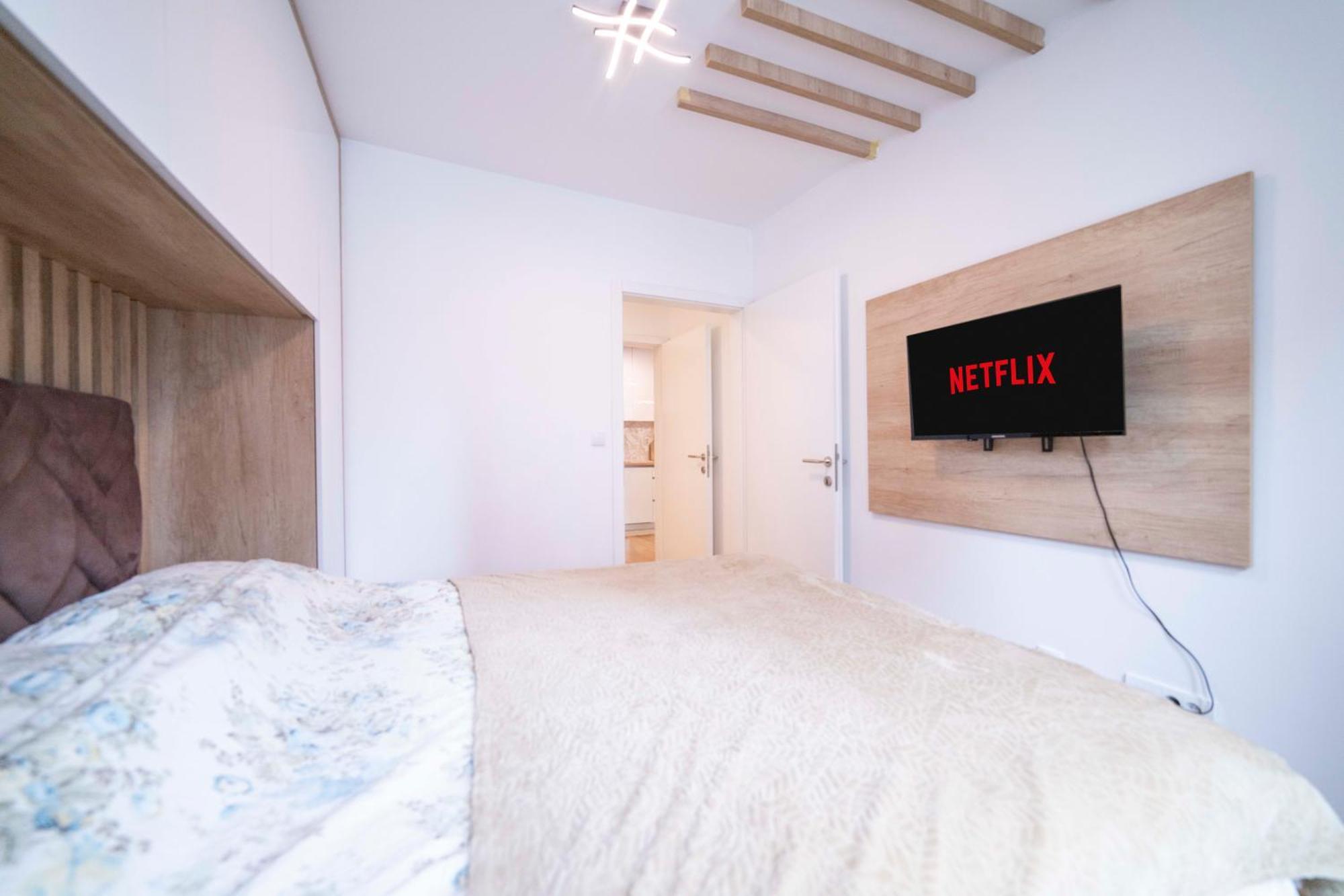Apartment 5 Star Lukavica 外观 照片